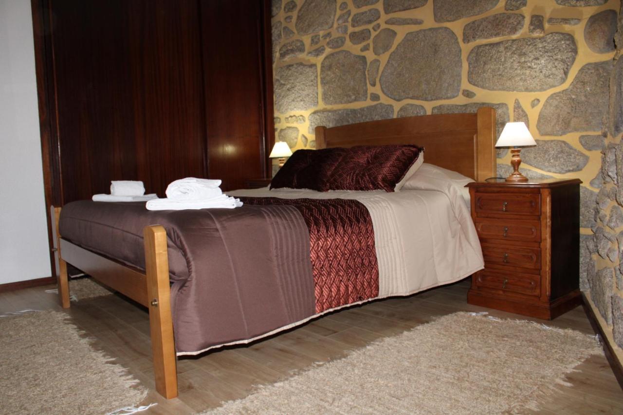 Casa Da Ramada Villa คัมโปดูเชเรส ภายนอก รูปภาพ