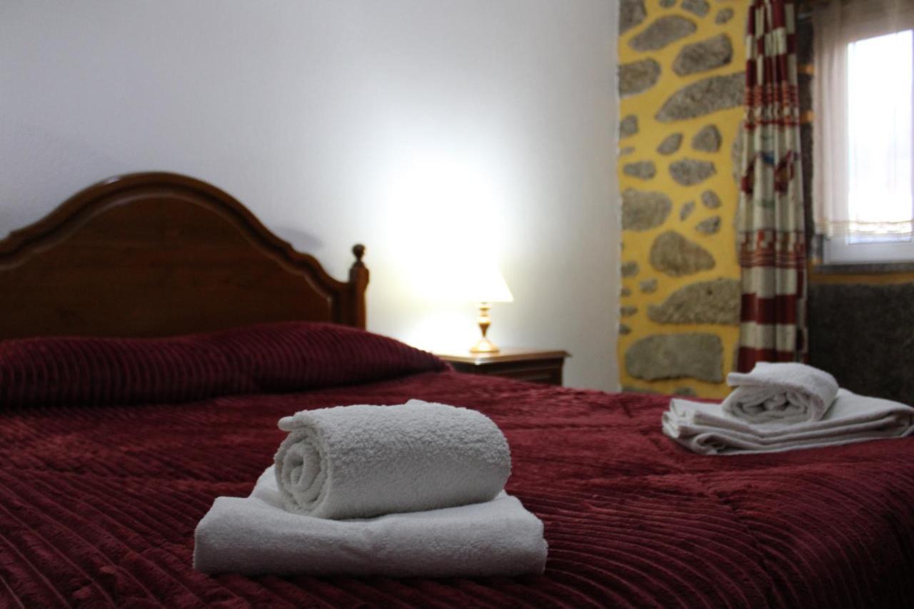 Casa Da Ramada Villa คัมโปดูเชเรส ภายนอก รูปภาพ