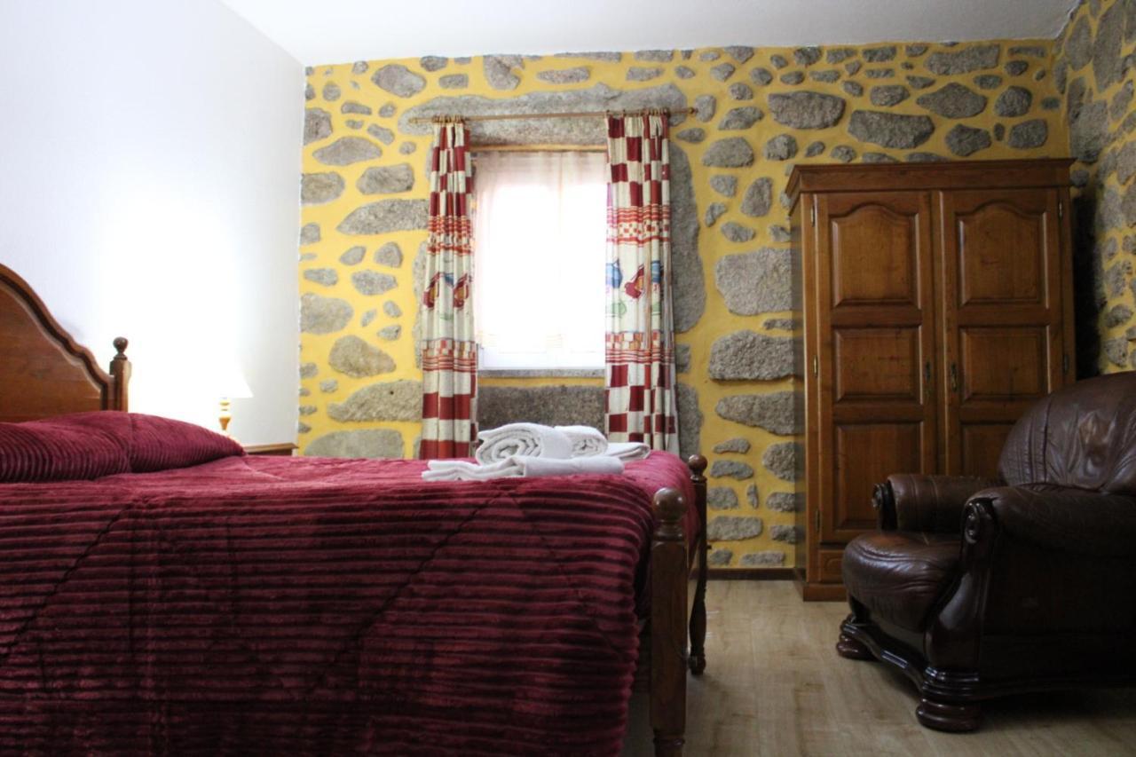 Casa Da Ramada Villa คัมโปดูเชเรส ภายนอก รูปภาพ